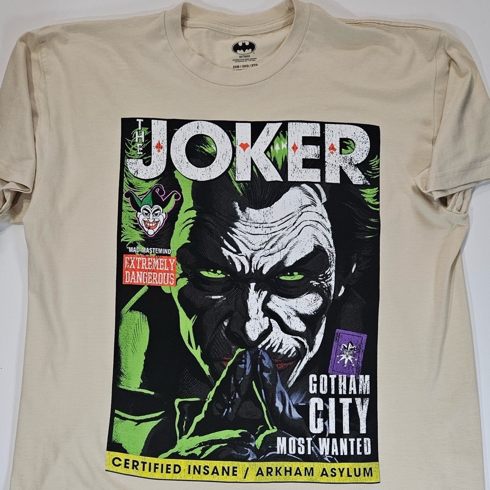 The Joker DC Comics T-Shirt Mens 2XL Beige Vintage Style Villain Graphic Tee NEW